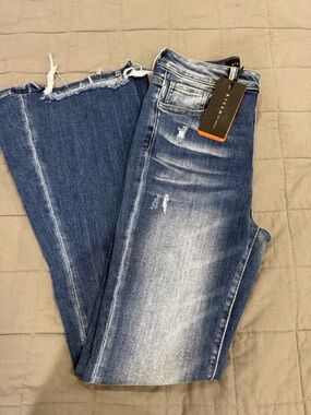 Risen Women's Jeans size 5/27 Clara Vintage Flare NWT